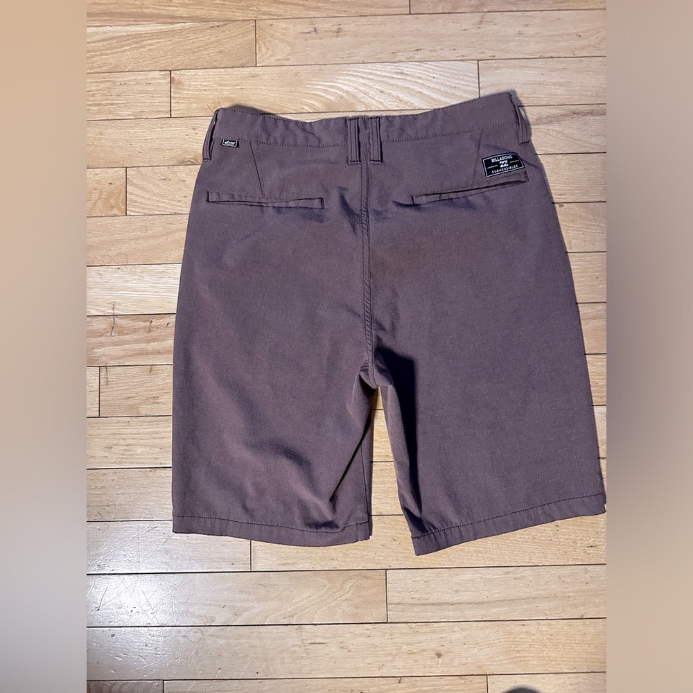Billabong men’s short   Submersibles Crossfire quad blend fabric. Burgundy s29